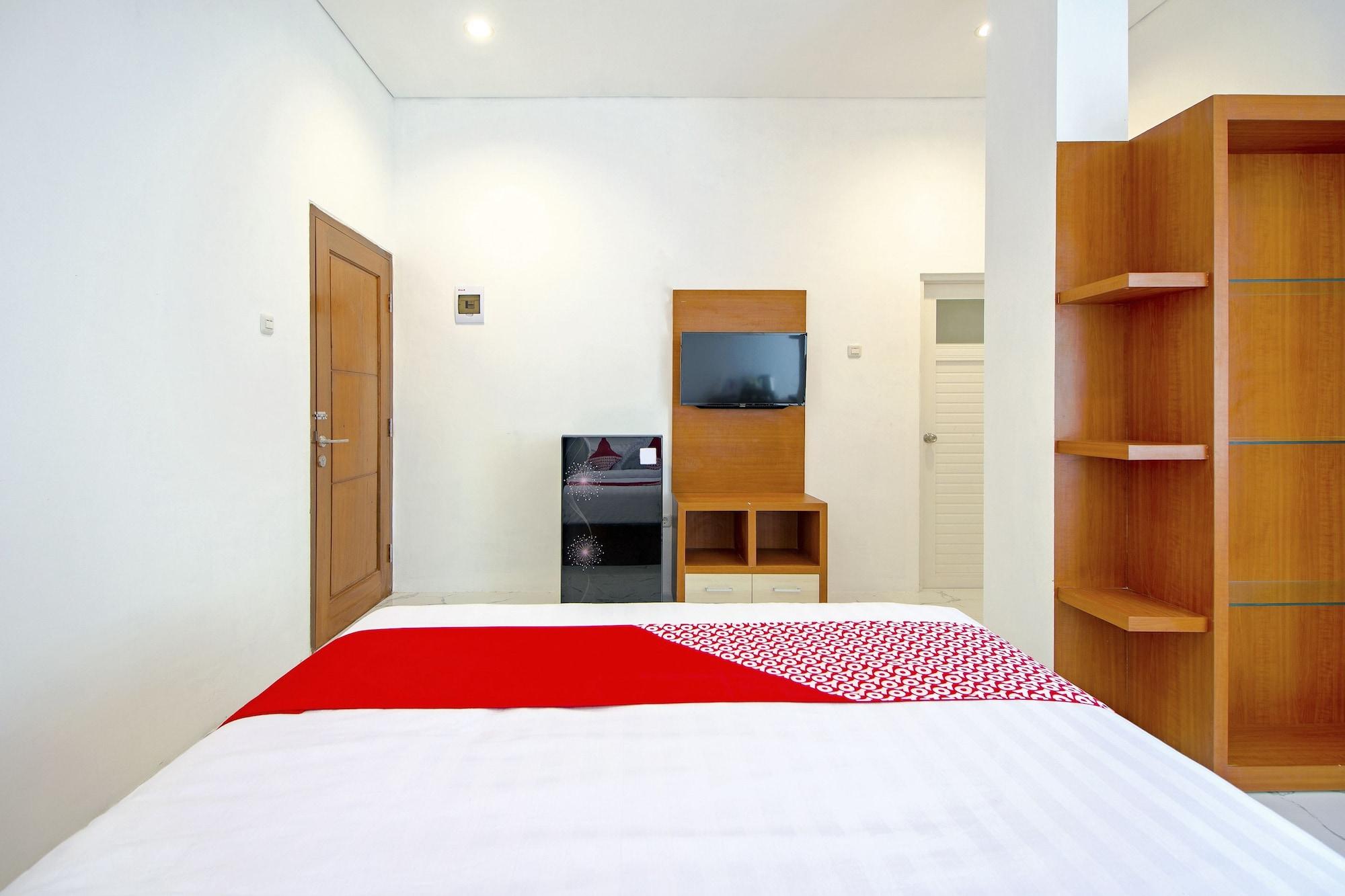 Super Oyo 13I9 88 Exclusive Guesthouse Kejayan Luaran gambar