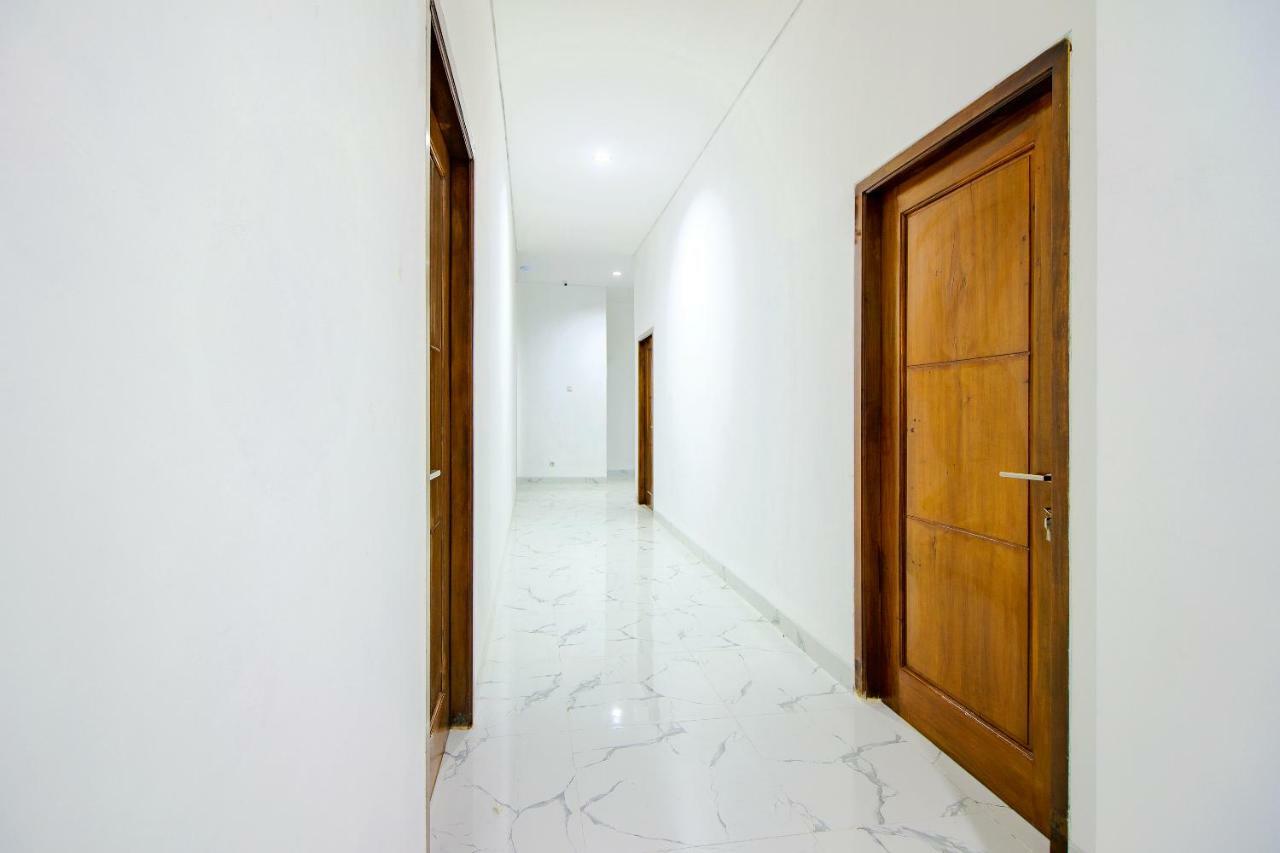 Super Oyo 13I9 88 Exclusive Guesthouse Kejayan Luaran gambar
